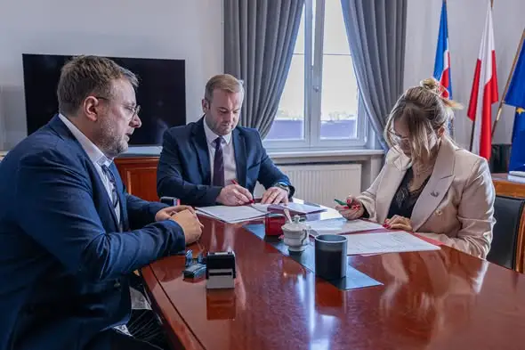 Umowa podpisana – Zamek Krzyżacki w Świeciu doczeka się rozbudowy