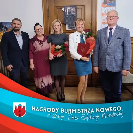Nowe: Burmistrz nagrodził dyrektorki szkoły i przedszkola z okazji Dnia Edukacji Narodowej