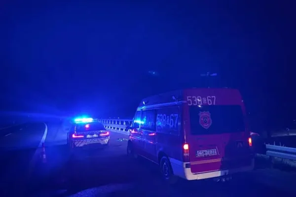Nocna akcja OSP Osie: pomoc Policji w poszukiwaniach przy S5 w Świeciu