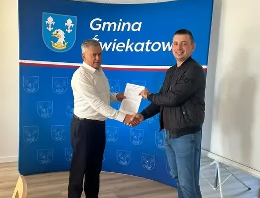 Gmina Świekatowo remontuje budynek garażowo-magazynowy dzięki dofinansowaniu z programu OLiOC
