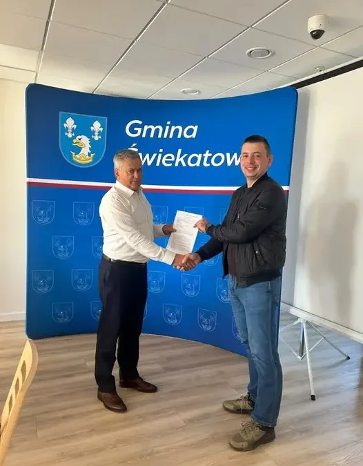 Gmina Świekatowo remontuje budynek garażowo-magazynowy dzięki dofinansowaniu z programu OLiOC