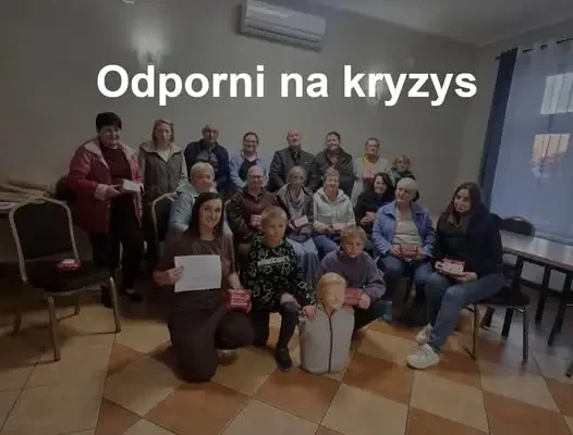 Mieszkańcy Stążek przeszli szkolenie z pierwszej pomocy w ramach projektu „Odporni na kryzys”
