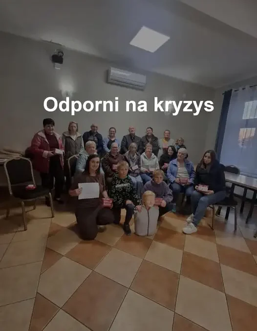 Mieszkańcy Stążek przeszli szkolenie z pierwszej pomocy w ramach projektu „Odporni na kryzys”